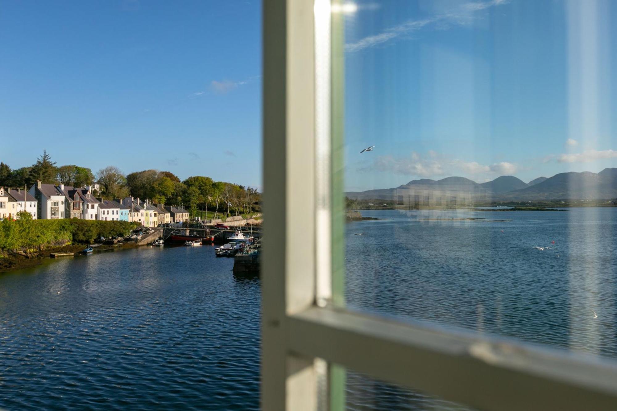 Roundstone Quay House Villa Exterior photo